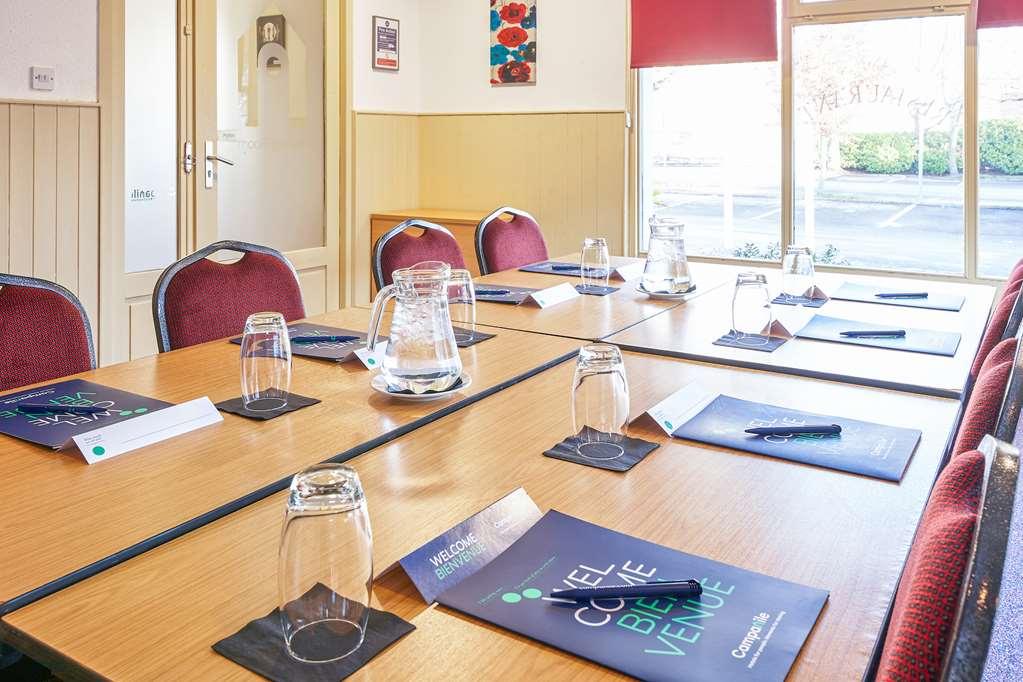 Campanile Hotel Wakefield Facilities photo