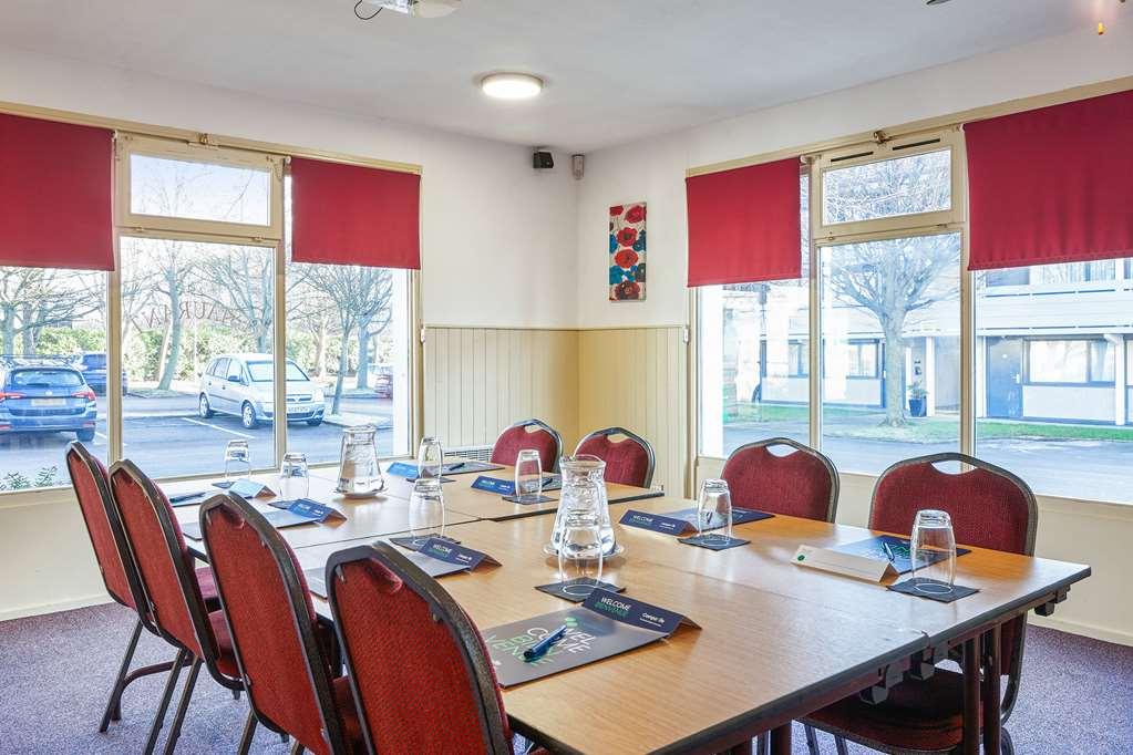 Campanile Hotel Wakefield Facilities photo