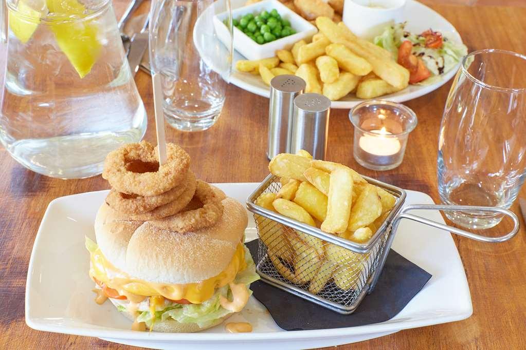 Campanile Hotel Wakefield Restaurant photo